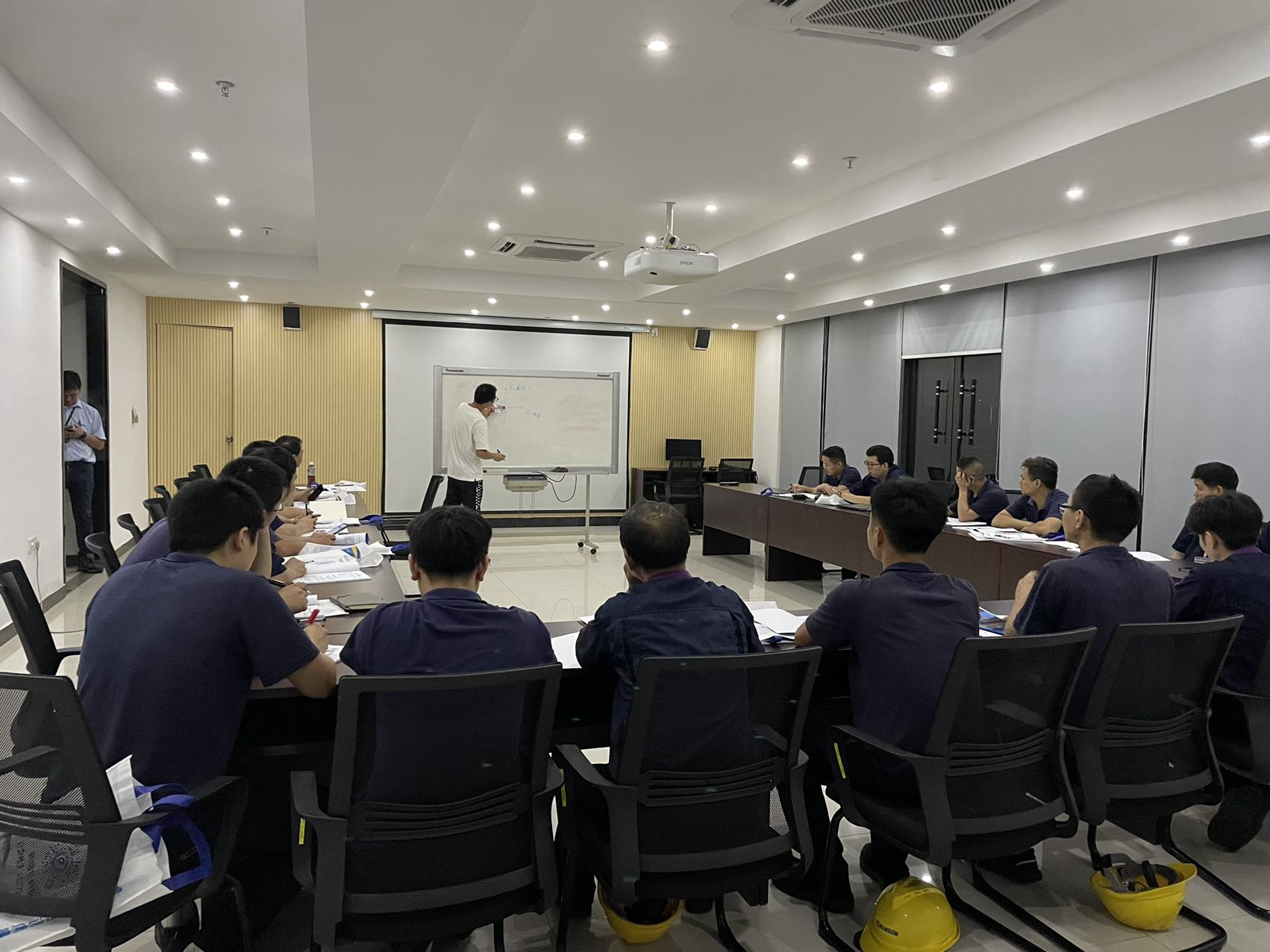 1668065991206005.png Æóҵ΢ÐŽØÍ¼_16674619541186(1).png